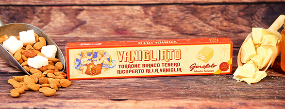 Torrone Tenero, alle Mandorle, Ricoperto al Cioccolato alla Vaniglia